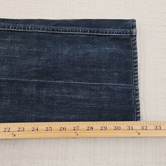 7 For All Mankind A Pocket Bootcut Jeans Men's 34x32 Blue Dark Wash EUC Relaxed - Picture 6 of 16
